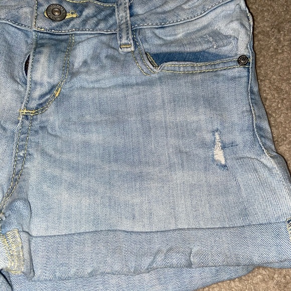 Junior Shorts - Picture 3 of 5